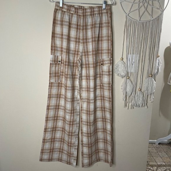 PrettyLittle Thing Ultra High Rise Wide Leg Plaid Women's Pants Size 8 - Picture 2 of 13